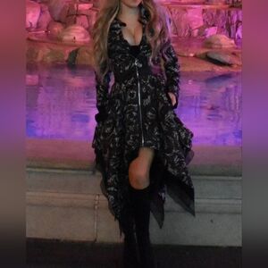 Bebe coat jacket  Irregular Hem  xs